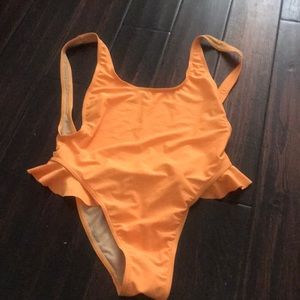 Gnash swimsuit size US 6